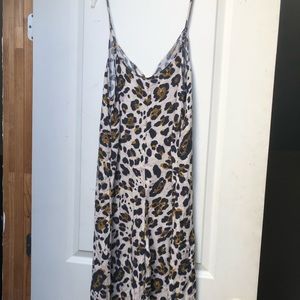 Urban Domantics cheetah print jumper